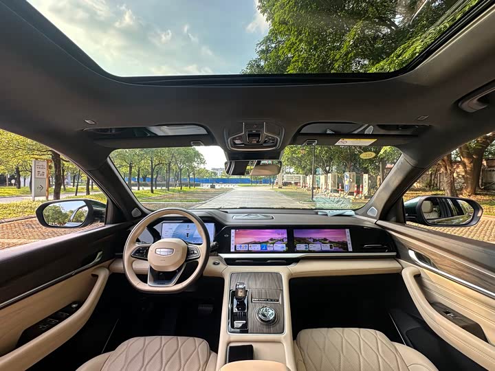 Geely Monjaro 2025 2025款 东方曜 2.0TD 自动四驱望月版