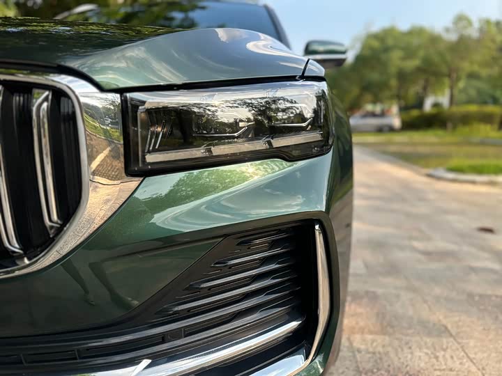 Geely Monjaro 2025 2025款 东方曜 2.0TD 自动四驱望月版