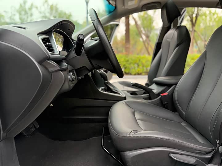 Buick Excelle GT 2021 2021款 改款 典范 1.5L 自动精英型