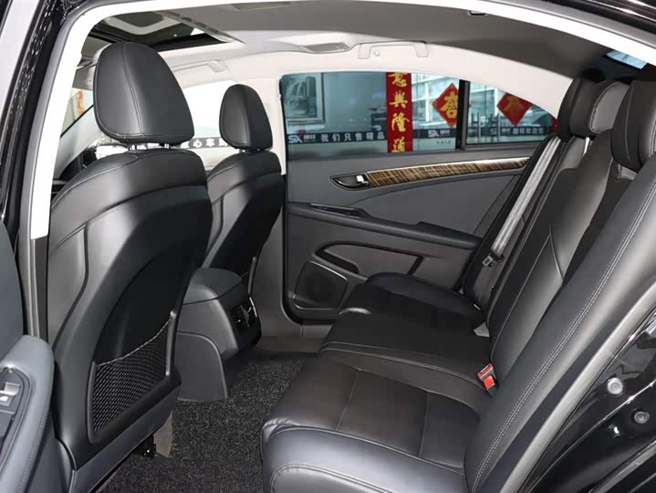 Hongqi H7 2021 2021款 1.8T 舒适版