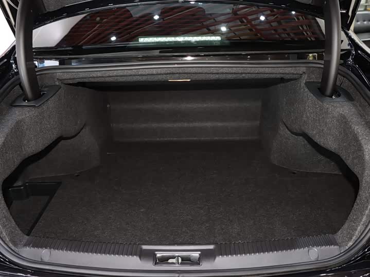 Hongqi H7 2021 2021款 1.8T 舒适版