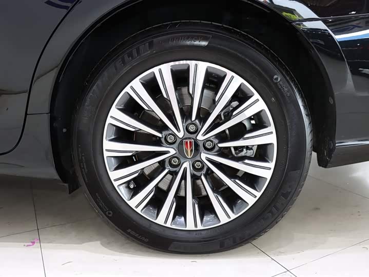 Hongqi H7 2021 2021款 1.8T 舒适版