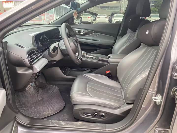 GAC Trumpchi Empow R 2024 2024款 270T DCT 影豹R-Style版