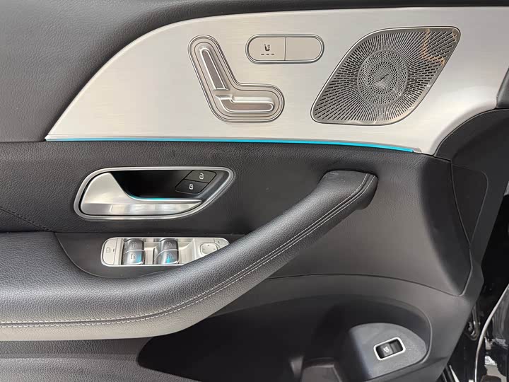 Mercedes-Benz GLE-Class Coupe 2022 2022款 改款 GLE 350 4MATIC 轿跑SUV 豪华型