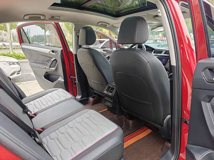 Volkswagen Tiguan X 2021 2021款 330TSI 两驱尊崇旗舰版