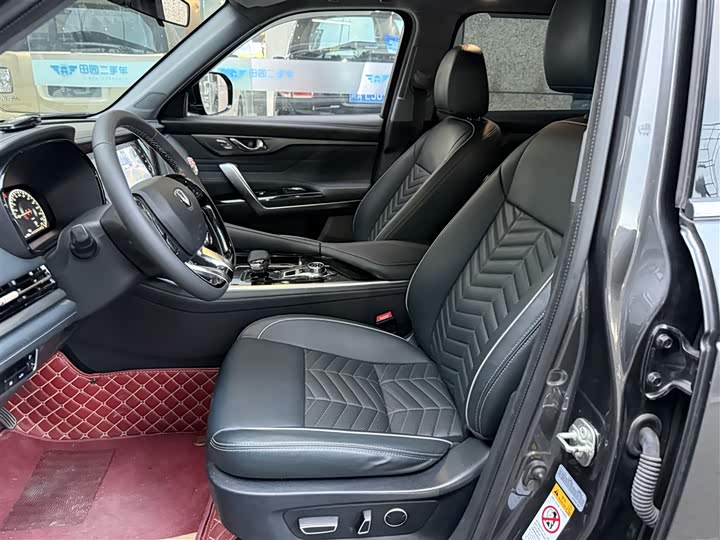 Changan CS95 2023 2023款 2.0T 两驱豪华型PLUS