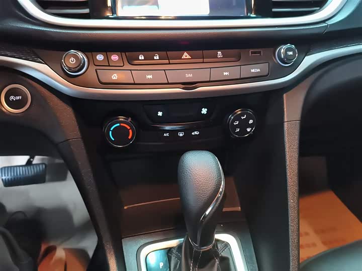 Buick Excelle GT 2021 2021款 改款 典范 1.5L 自动精英型