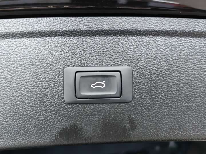 Audi Q5L 2025 2025款 40 TFSI 时尚动感型