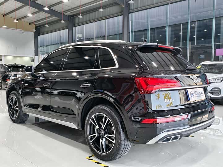 Audi Q5L 2025 2025款 40 TFSI 时尚动感型