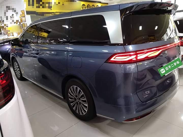 BYD Xia 2025 2025款 DM-i 1.5T 180km 卓越型