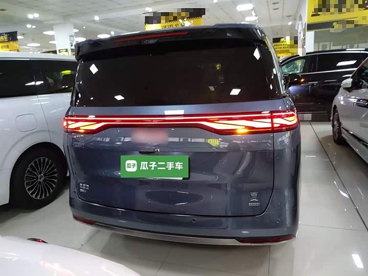 BYD Xia 2025 2025款 DM-i 1.5T 180km 卓越型