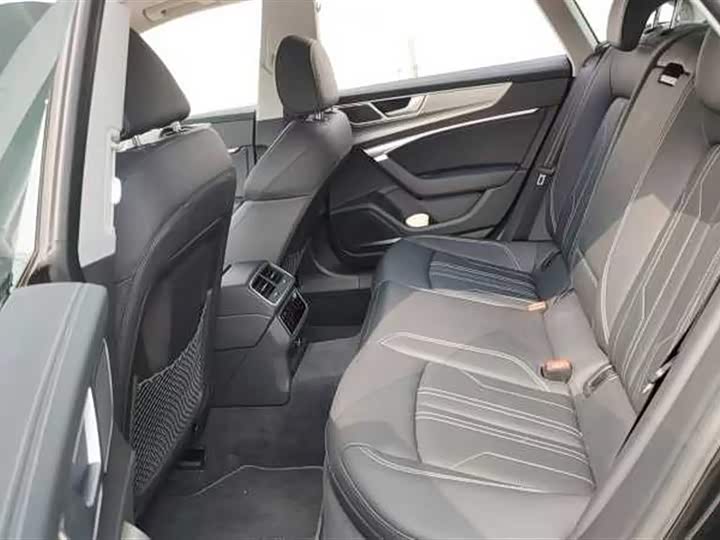 Audi A7 2024 2024款 45 TFSI 臻选型