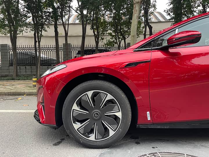 2025 Hongqi EH5 (Tiangong 05)