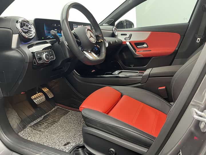 Mercedes-Benz A-Class AMG 2024 2024款 改款 AMG A 35 L 4MATIC