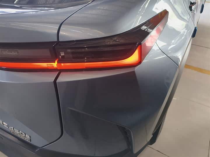 Lexus RZ 2023 2023款 450e 四驱纵享版