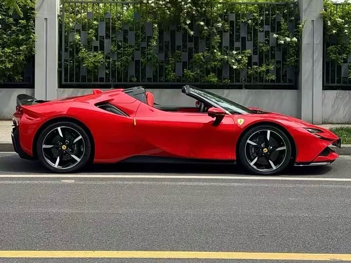 Ferrari SF90 2021 2021款 3.9T V8 Spider