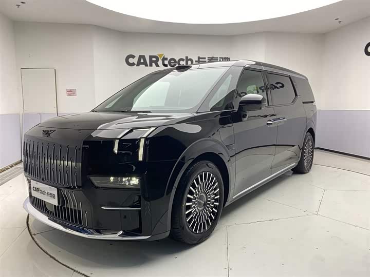 Zeekr 009 2024 2024款 七座过道版 108kWh