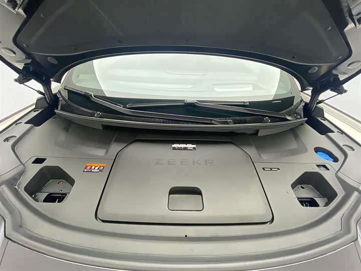 Zeekr 009 2024 2024款 七座过道版 108kWh