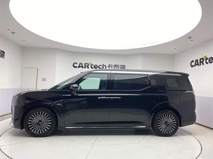 Zeekr 009 2024 2024款 七座过道版 108kWh