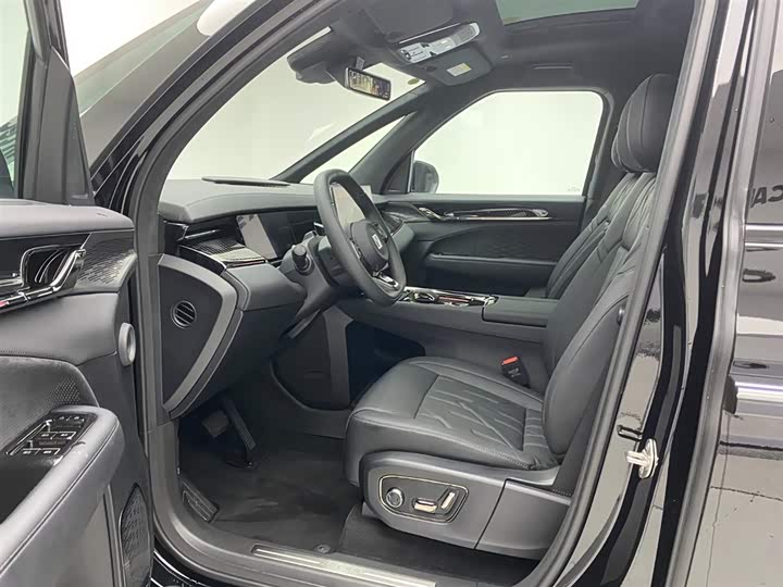 Zeekr 009 2024 2024款 七座过道版 108kWh