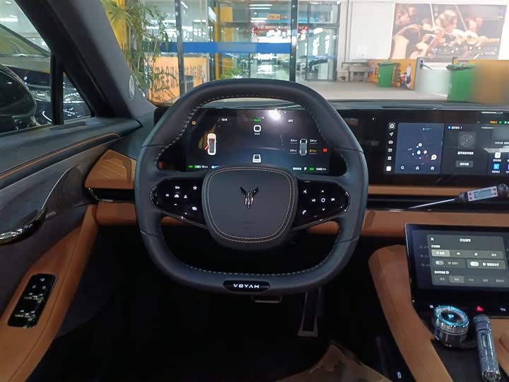 Voyah Passion 2024 2024款 PHEV 四驱超长续航旗舰版