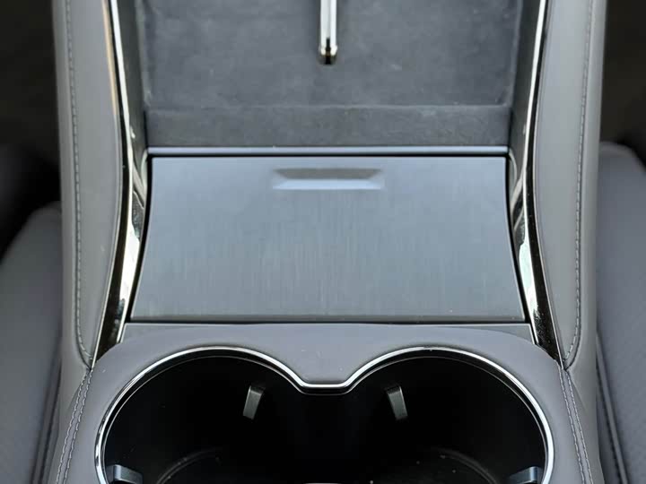 Denza Z9 2024 2024款 1100km 四驱Max版