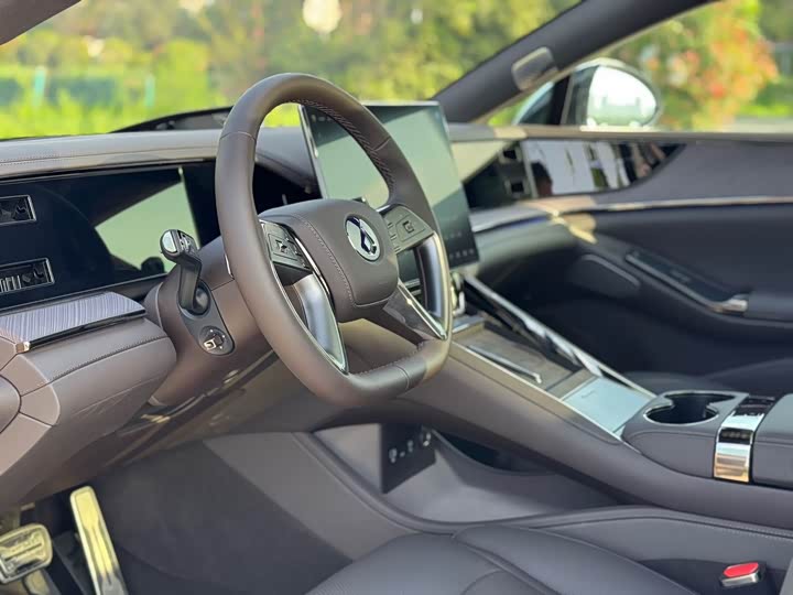 Denza Z9 2024 2024款 1100km 四驱Max版