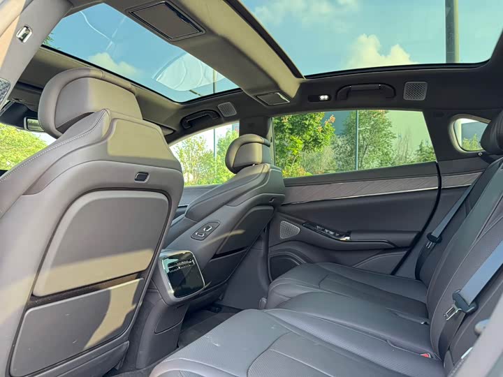 Denza Z9 2024 2024款 1100km 四驱Max版