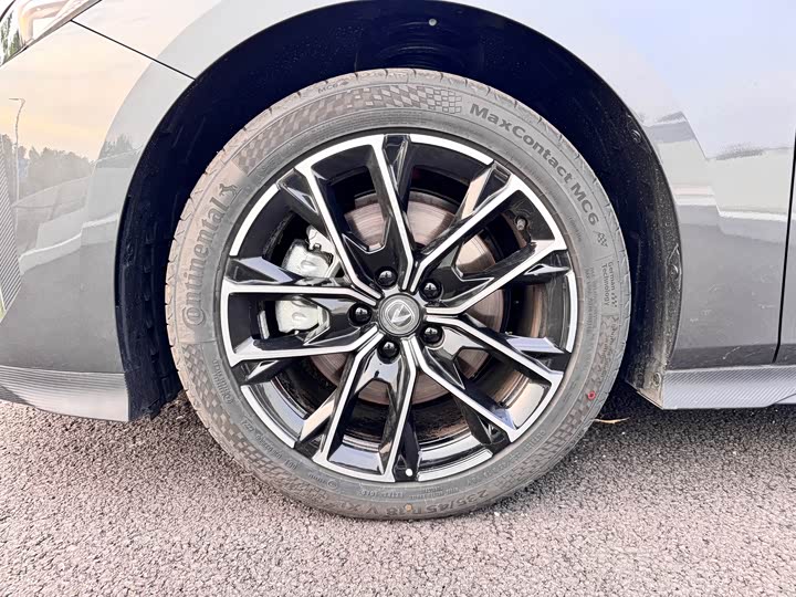 Changan UNI-V Hybrid 2024 2024款 蓝鲸智电iDD 136km 智趣型