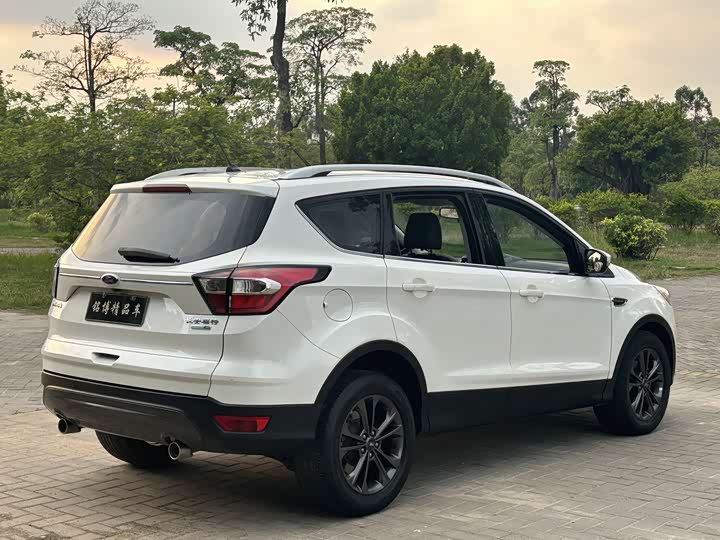Ford Escape (Kuga) 2019 2019款 EcoBoost 180 两驱铂翼型 国VI