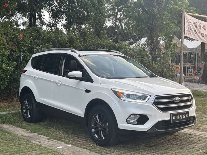Ford Escape (Kuga) 2019 2019款 EcoBoost 180 两驱铂翼型 国VI