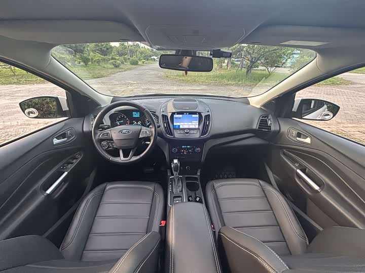 Ford Escape (Kuga) 2019 2019款 EcoBoost 180 两驱铂翼型 国VI