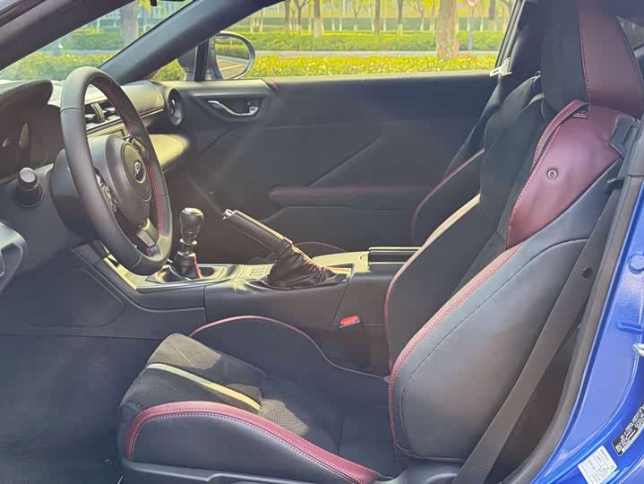 Subaru BRZ 2025 2025款 2.4L 手动版EyeSight STI Sport