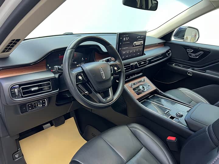Lincoln Aviator 2023 2023款 3.0T V6 四驱尊享巡航版 六座
