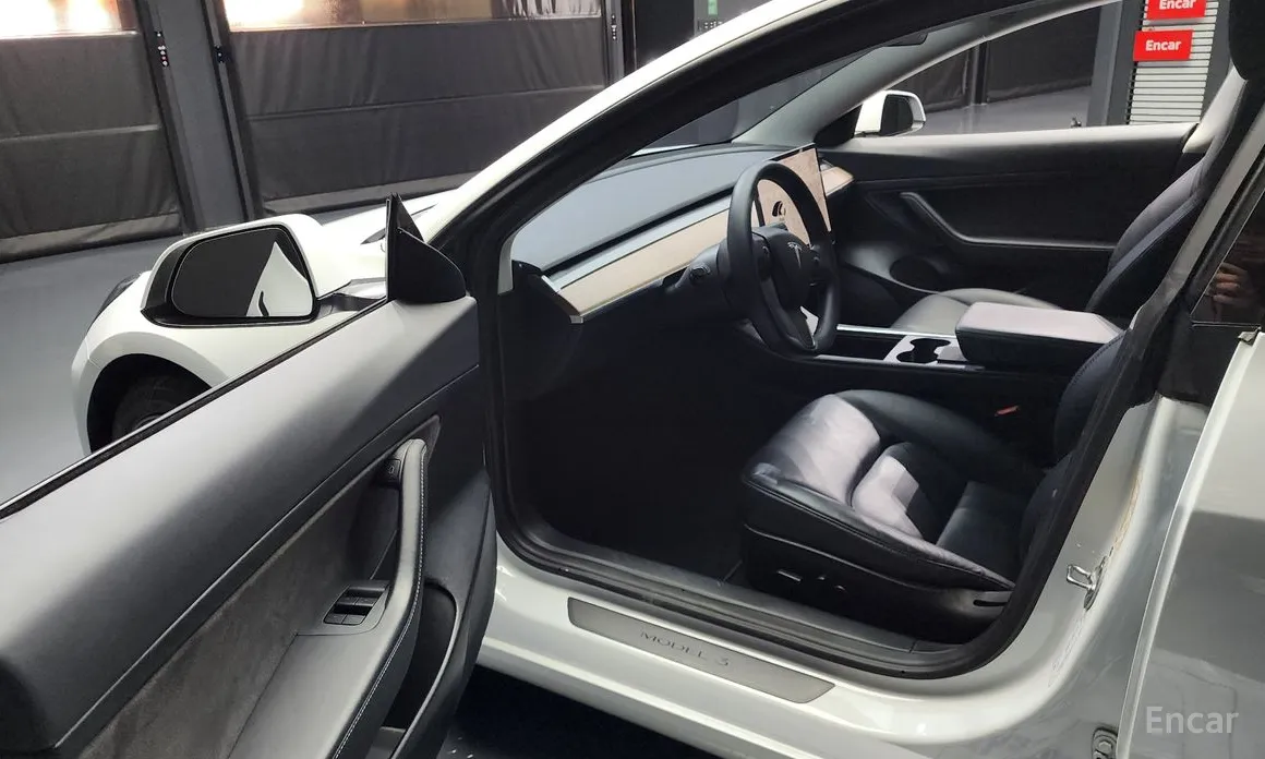 Tesla Model 3 2017 Standard Range Plue