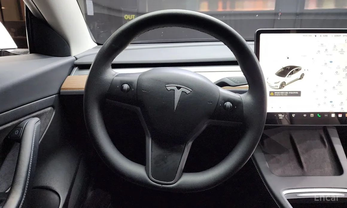 Tesla Model 3 2017 Standard Range Plue