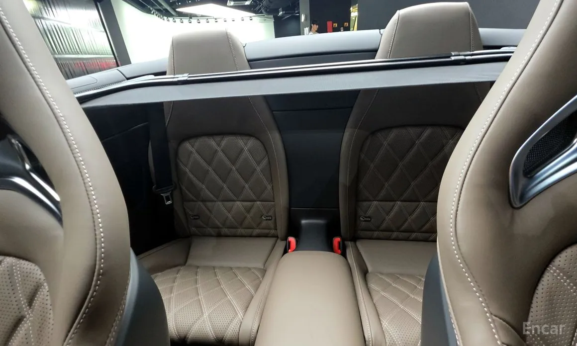 Mercedes-Benz SL-Class 2023 AMG SL63 4MATIC+ Performance