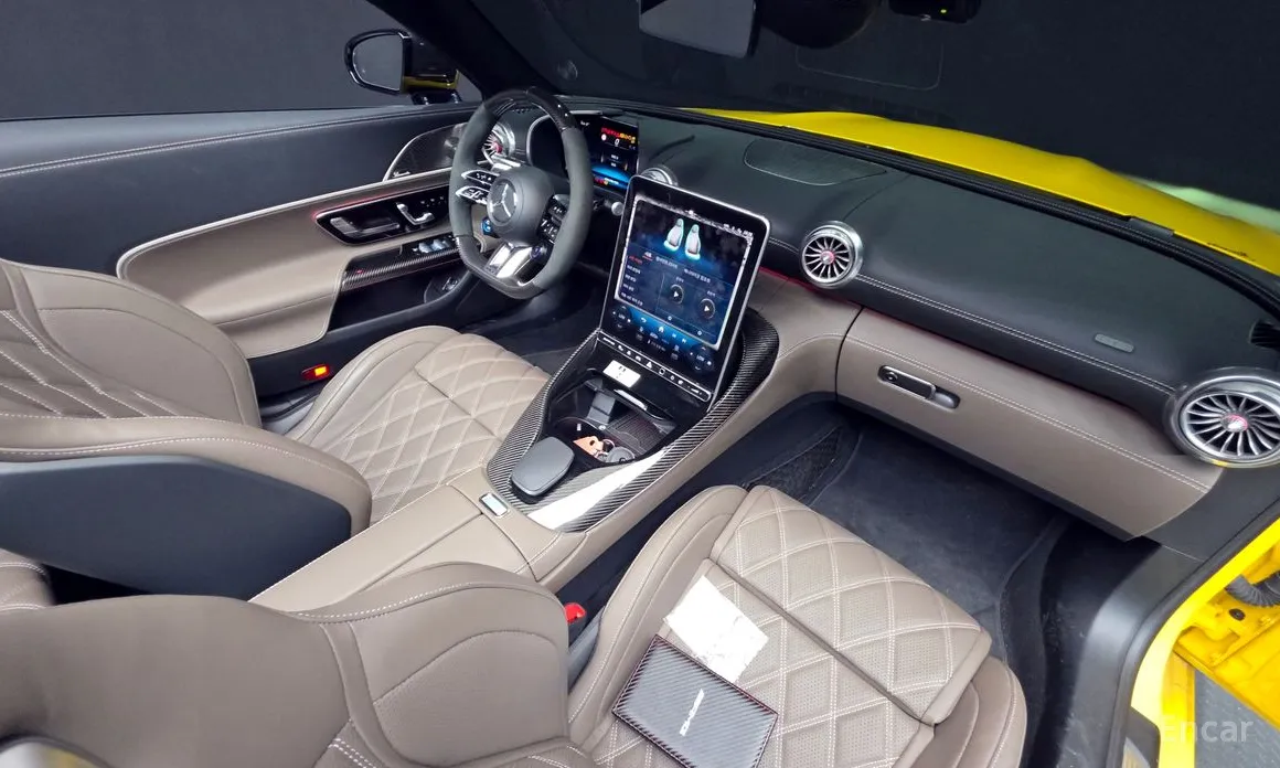 Mercedes-Benz SL-Class 2023 AMG SL63 4MATIC+ Performance