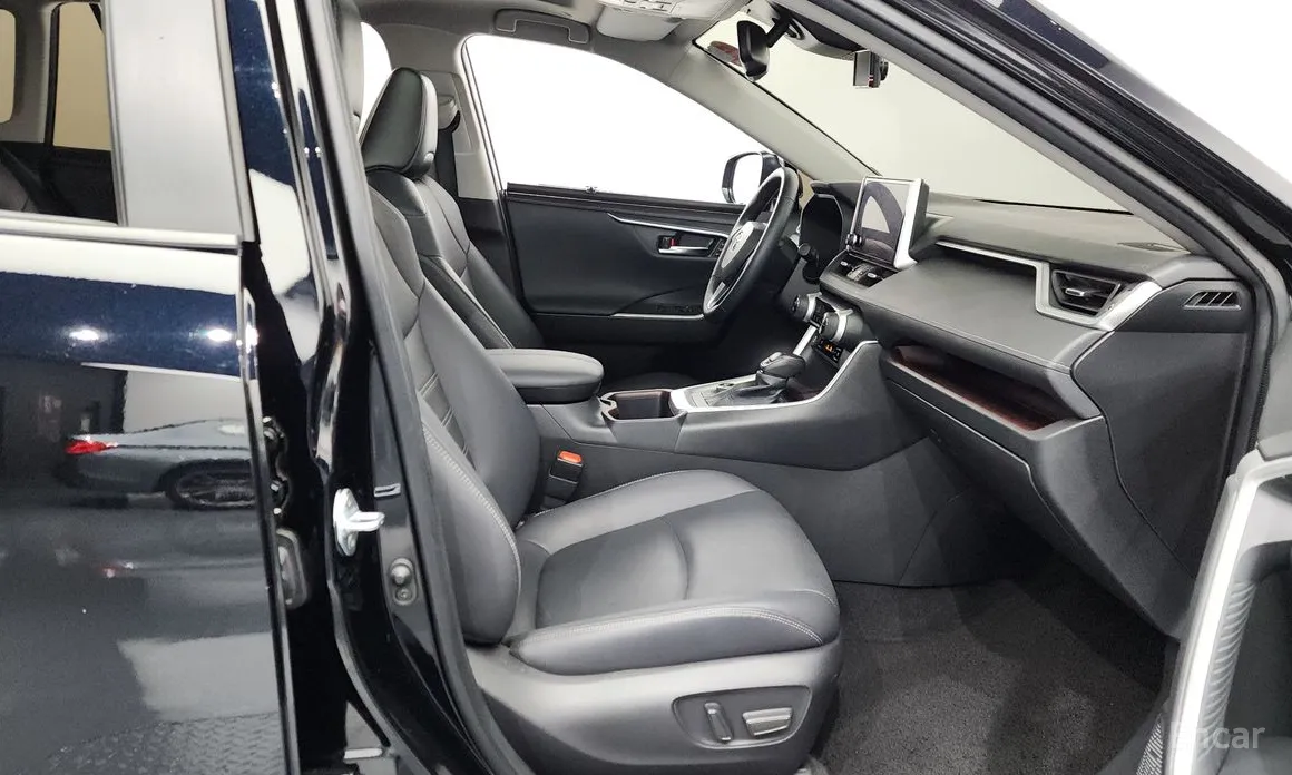 Toyota RAV4 2019 2,5 4WD Hybrid LTD