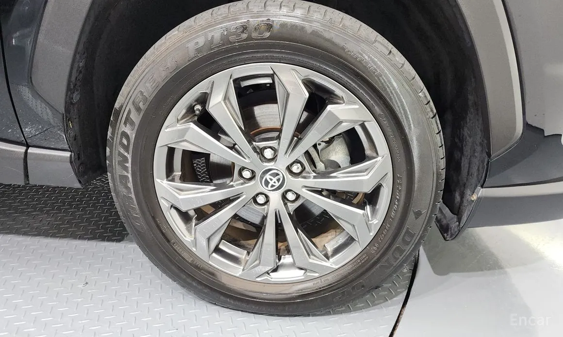 Toyota RAV4 2019 2,5 4WD Hybrid LTD