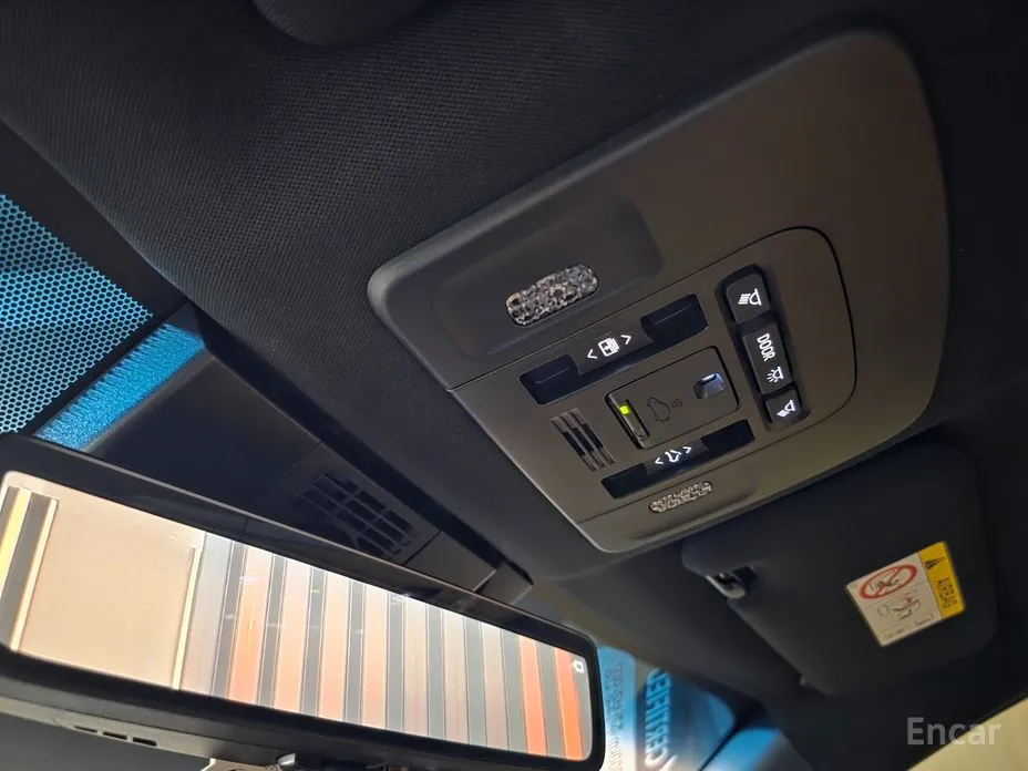 Toyota Camry 2024 2.5 XLE Premium Hybrid