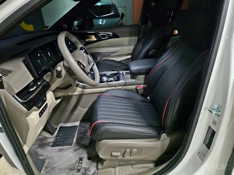 Kia Carnival 2023 HEV 9-Seater Hi-Limousine (Special vehicle)