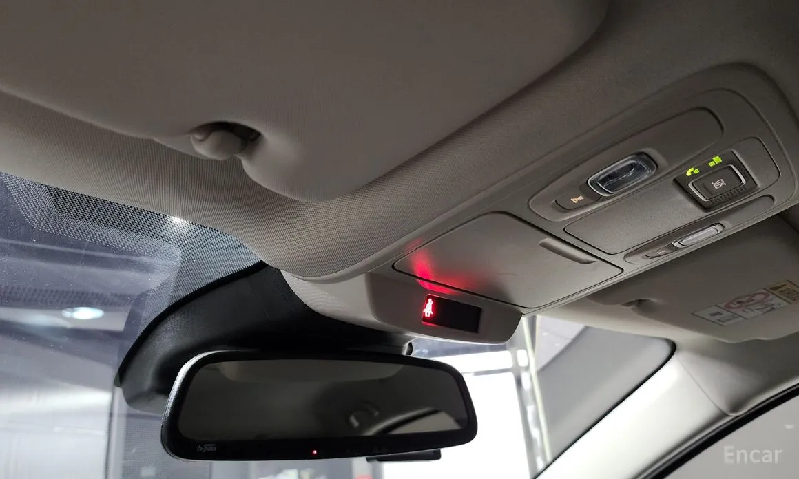 Renault SM6 2020 2.0 LPe LE