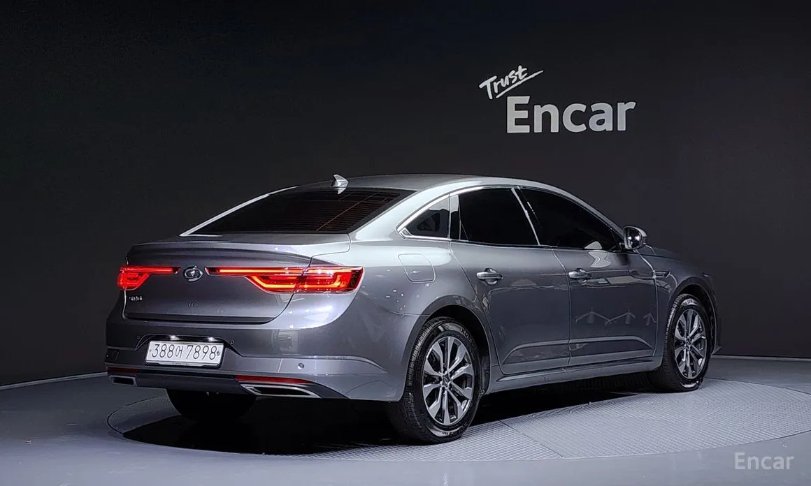 Renault SM6 2020 2.0 LPe LE