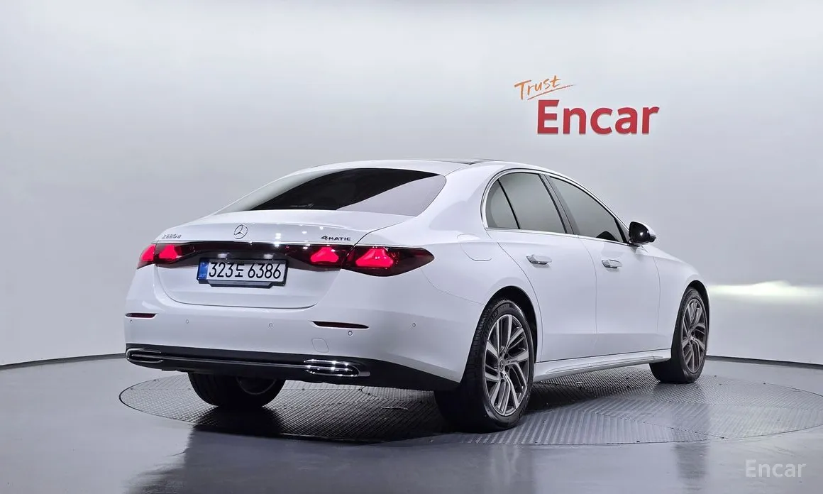 Mercedes-Benz E-Class 2024 E220d 4MATIC Exclusive
