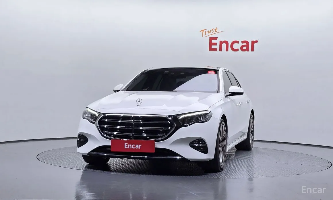 Mercedes-Benz E-Class 2024 E220d 4MATIC Exclusive