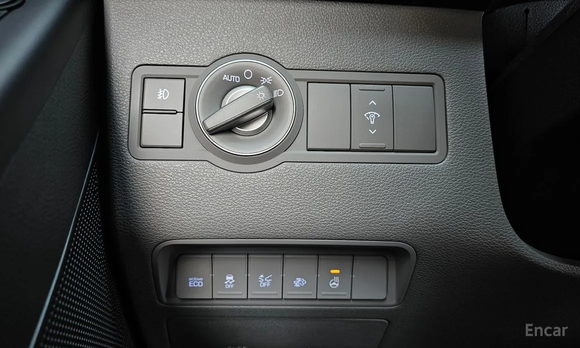 Hyundai Solati 2015 15-seater