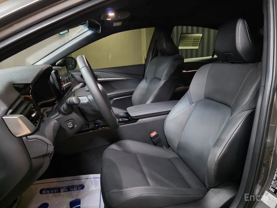 Toyota Camry 2024 2.5 XLE Hybrid