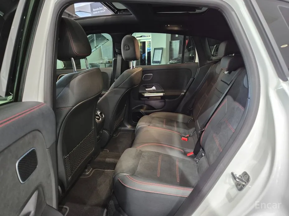 Mercedes-Benz EQA 2021 EQA250 AMG Line