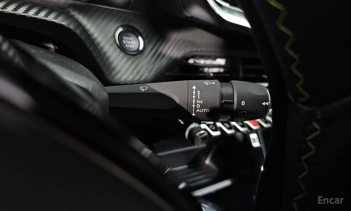 Peugeot 2008 2020 EV GT